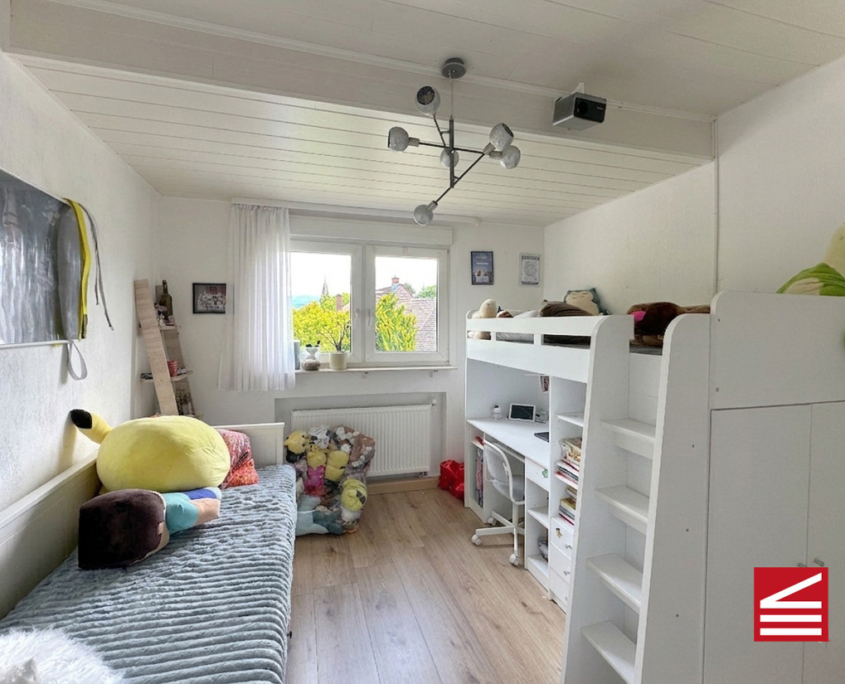 1-1544_04_ OG Kinderzimmer 1
