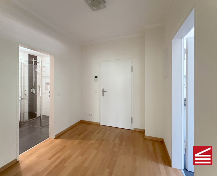 1-1550_01_Diele - Wohnungseingang