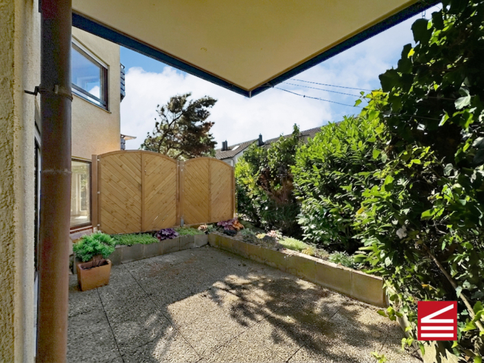1-1551_09_Terrasse-Teilansicht-II